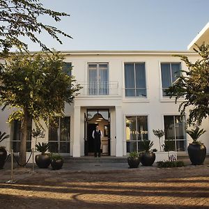 The Manor House At The Queen Victoria Hotel By Newmark